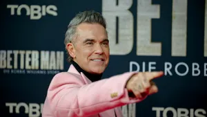 Robbie Williams dezvăluie că are sindromul Tourette