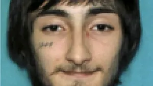 Suspectul din atacul de la parada din 4 iulie din Chicago a cumpărat puşca legal. A tras peste 70 de focuri de armă