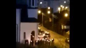 VIDEO | Deputatul Ungureanu publică imagini de la o slujbă la care au participat mai mulţi enoriaşi: ”Nu zădărniciţi munca medicilor, nu vă bateţi joc!”