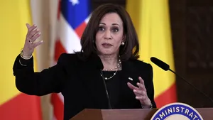Kamala Harris, la Bucureşti: Vladimir Putin nu vrea diplomaţie serioasă, dar sancţiunile sunt severe