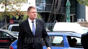 Iohannis: Îmi doresc cel puţin zece ani un preşedinte şi un Guvern de dreapta