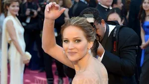 Jennifer Lawrence va juca într-o nouă adaptare cinematografică a romanului 