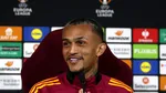 Fotbalistul Romei Wesley, în centrul unui scandal după ce soția îl acuză că a înșelat-o