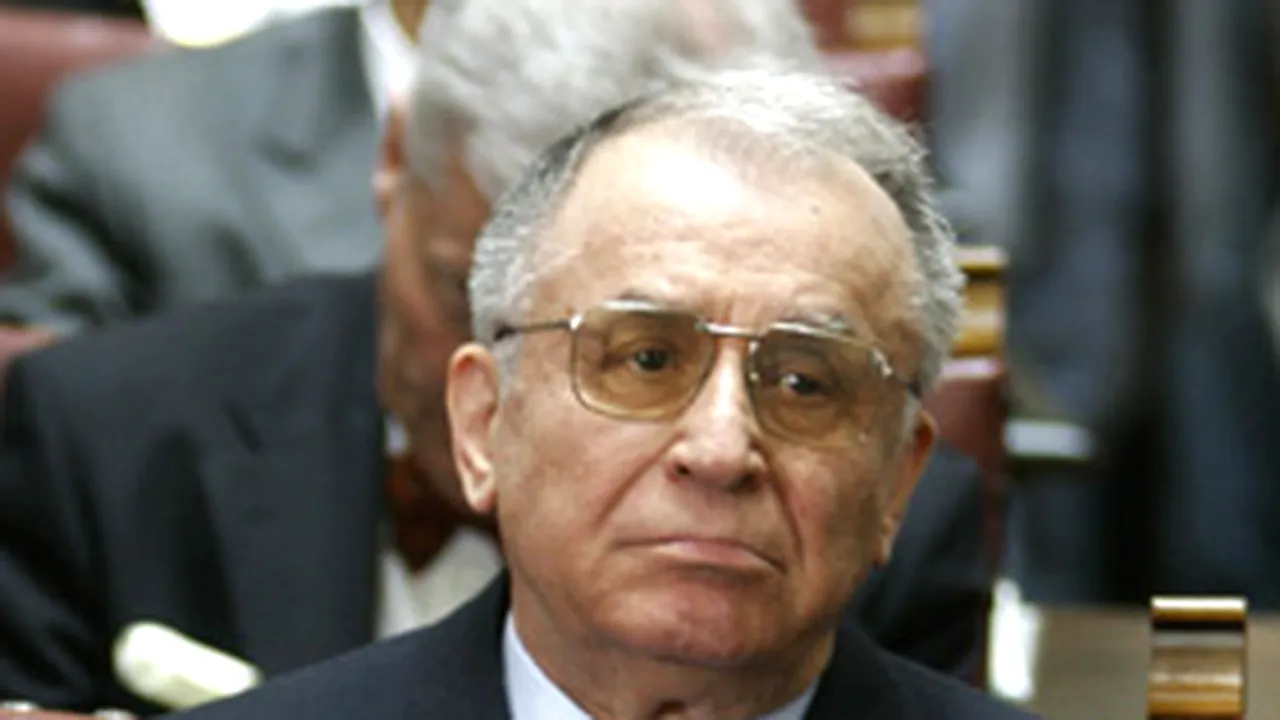Iliescu: Unii vor 