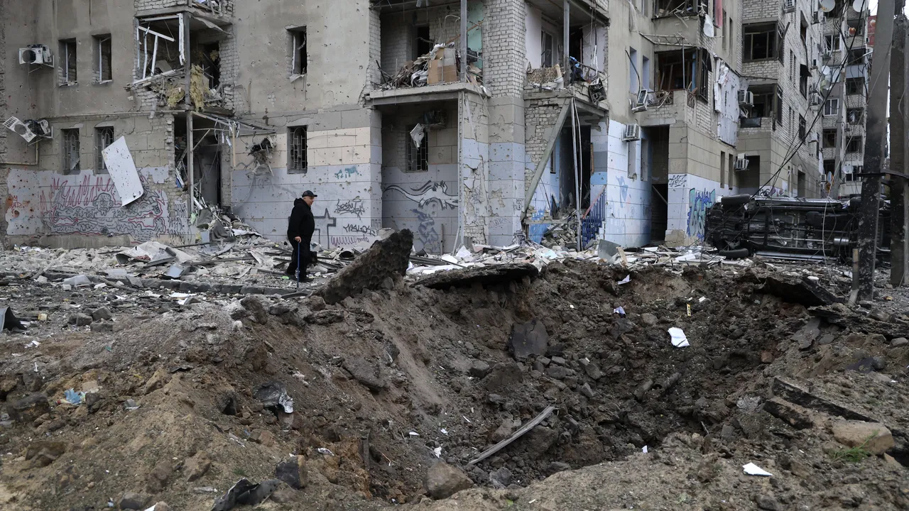 Războiul din Ucraina, ziua 979. Atacuri aeriene în Harkov şi în Kiev / Pentagonul: SUA nu vor impune noi limitări privind utilizarea de către Ucraina a armelor americane dacă Phenianul intră în război / Cecenia a fost lovită pentru prima dată de o dronă