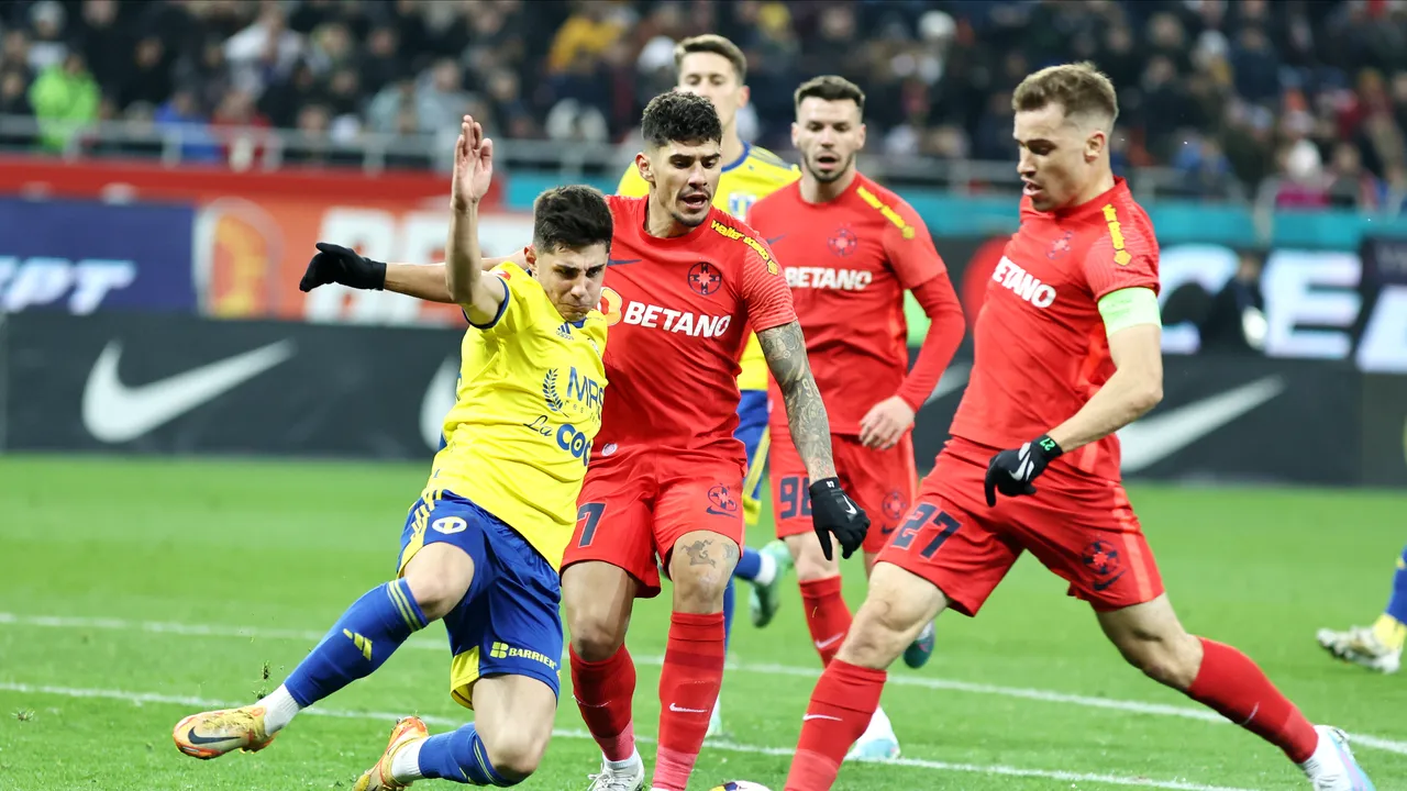 FCSB-Petrolul şi U Cluj-FC Botoşani, partidele de duminică din Superliga