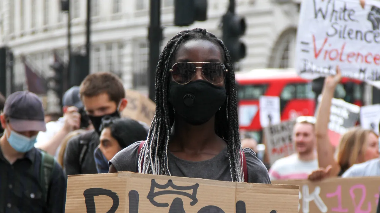 Care este scopul real al mişcării Black Lives Matter. Fondatorul mişcării a recunoscut obiectivul final al grupului