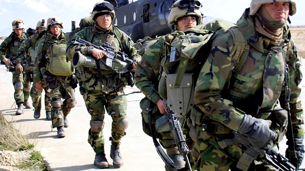NATO va avea Forţa de reacţie rapidă, care va putea interveni în orice zonă de risc din Europa. Un centru de comandă va fi şi în România