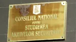 CNSAS: În perioada comunistă, peste 71.000 de români au rămas ilegal în străinătate