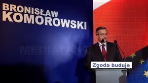 Rezultatele primului tur al prezidenţialelor poloneze lasă deschisă problema victoriei finale