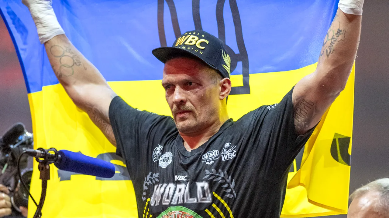 Pugilistul ucrainean Oleksandr Usyk va juca într-un film alături de Dwayne 