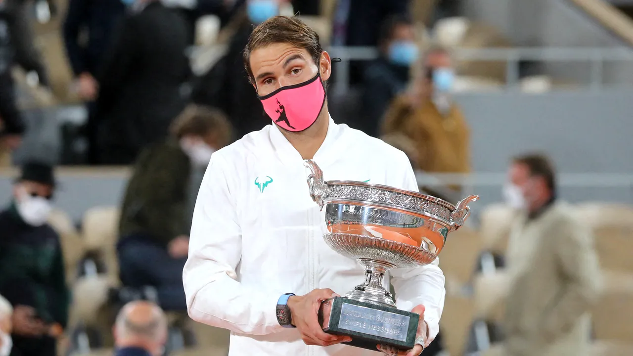 Regele zgurii cucereşte din nou Parisul. Rafael Nadal îl învinge pe Novak Djokovic în finala Roland Garros 