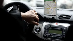 Şoferii de tir şi autoturisme, cea mai bună ocupaţie din marile oraşe