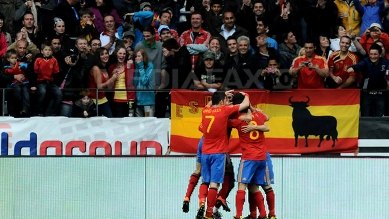 Peste 20.000 de spectatori la antrenamentul Spaniei