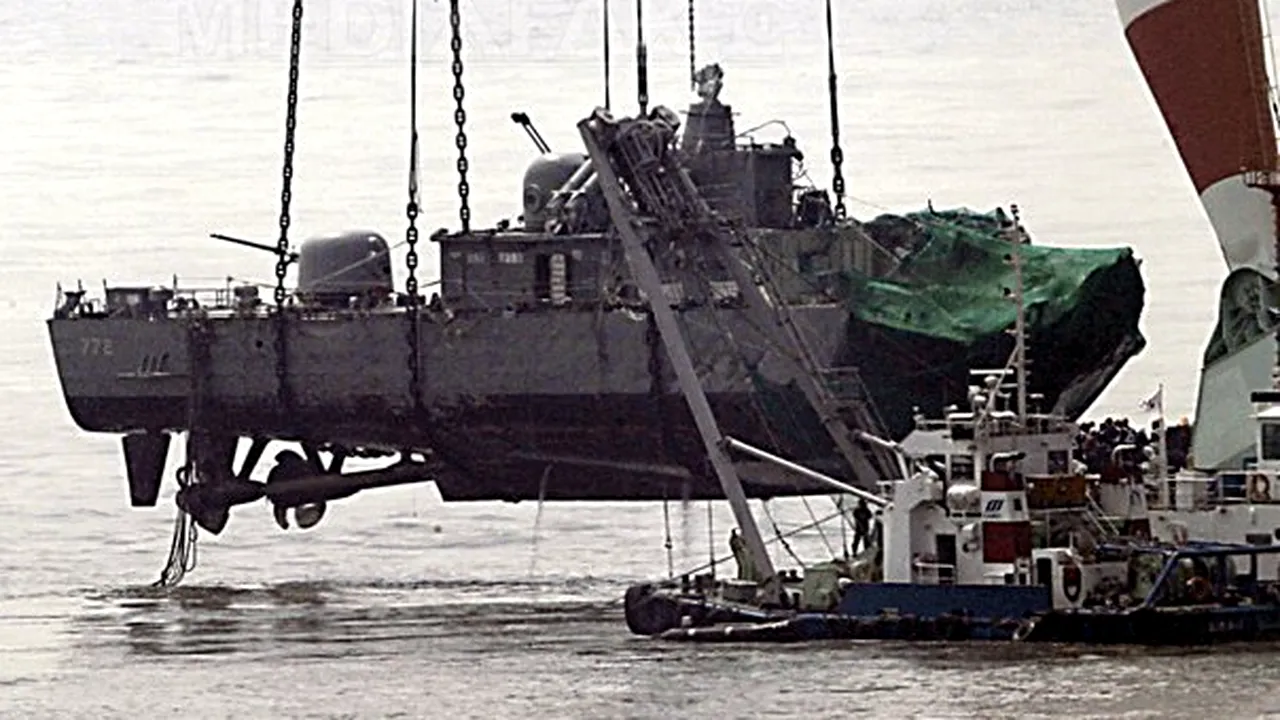Incendiu la bordul unui trauler sud-coreean în Antarctica, soldat cu victime