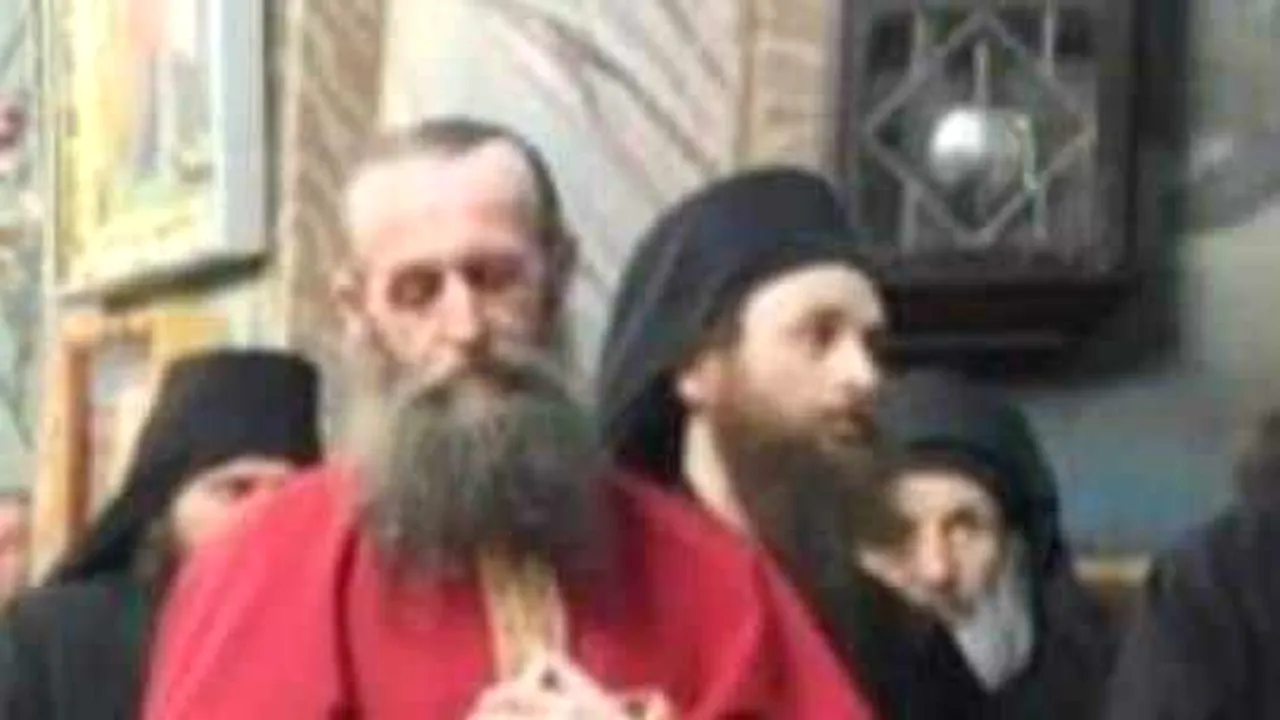Părintele Mănăstirii Frăsinei a murit chiar în timpul slujbei de Înviere 