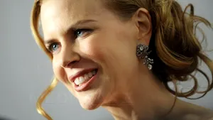 Nicole Kidman, la al 50-lea film din carieră: Cum arată actriţa în rolul prinţesei Grace Kelly - FOTO