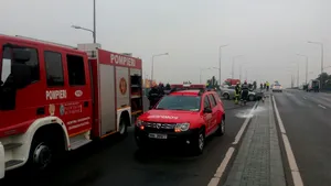 O femeie a murit, iar alte două persoane au fost rănite într-un accident la ieşirea din Capitală - FOTO, VIDEO