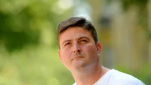 Dimitriu (USR) acuză PSD că vrea să dea AEP toată puterea de a dizolva partide: „Este aberant”