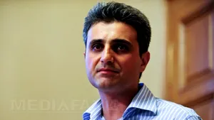 Turcescu: Stăm bine cu strânsul de semnături, luni îmi depun candidatura