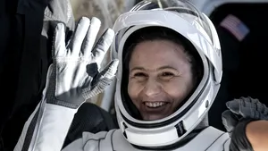 O astronaută din Italia ar putea deveni prima persoană din Europa care ajunge pe Lună