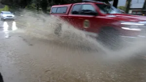 California se confruntă cu cele mai abundente precipitaţii din ultimii 140 de ani