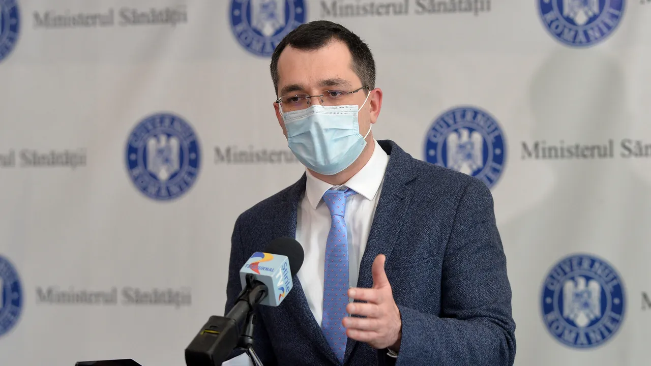 Vlad Voiculescu: 5 din 33 de candidaţi au promovat examenul pentru Casele de Asigurări de Sănătate