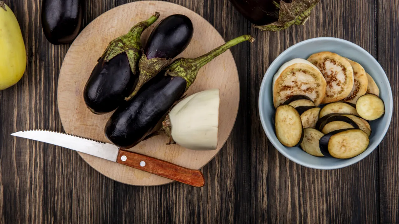 Descoperirea științifică a deceniului. Semințele unui soi de vinete combat cancerul de colon