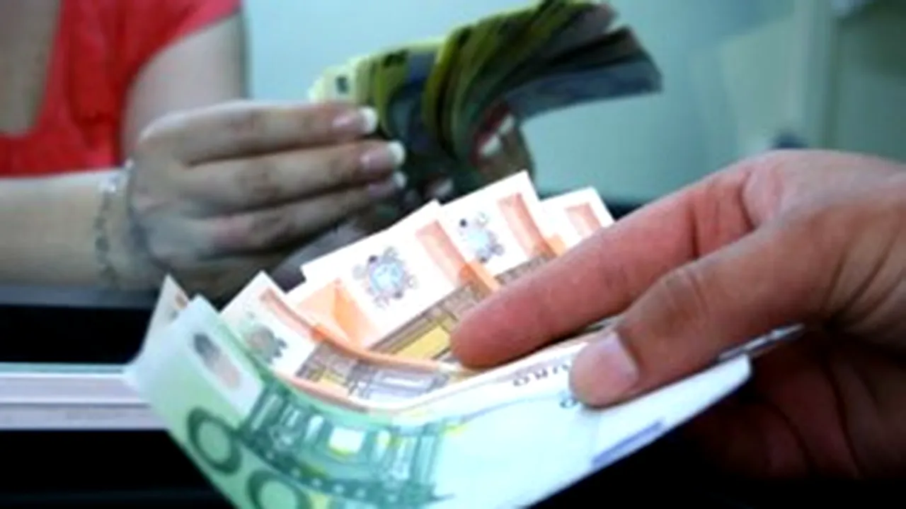 High Money Mkt Rates Push Romanian Leu Up Vs Euro