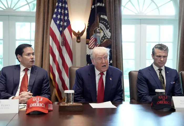 EXTERNE Washington Post: Statele Unite au detectat drone deasupra bazei militare unde locuiesc Rubio și Hegseth