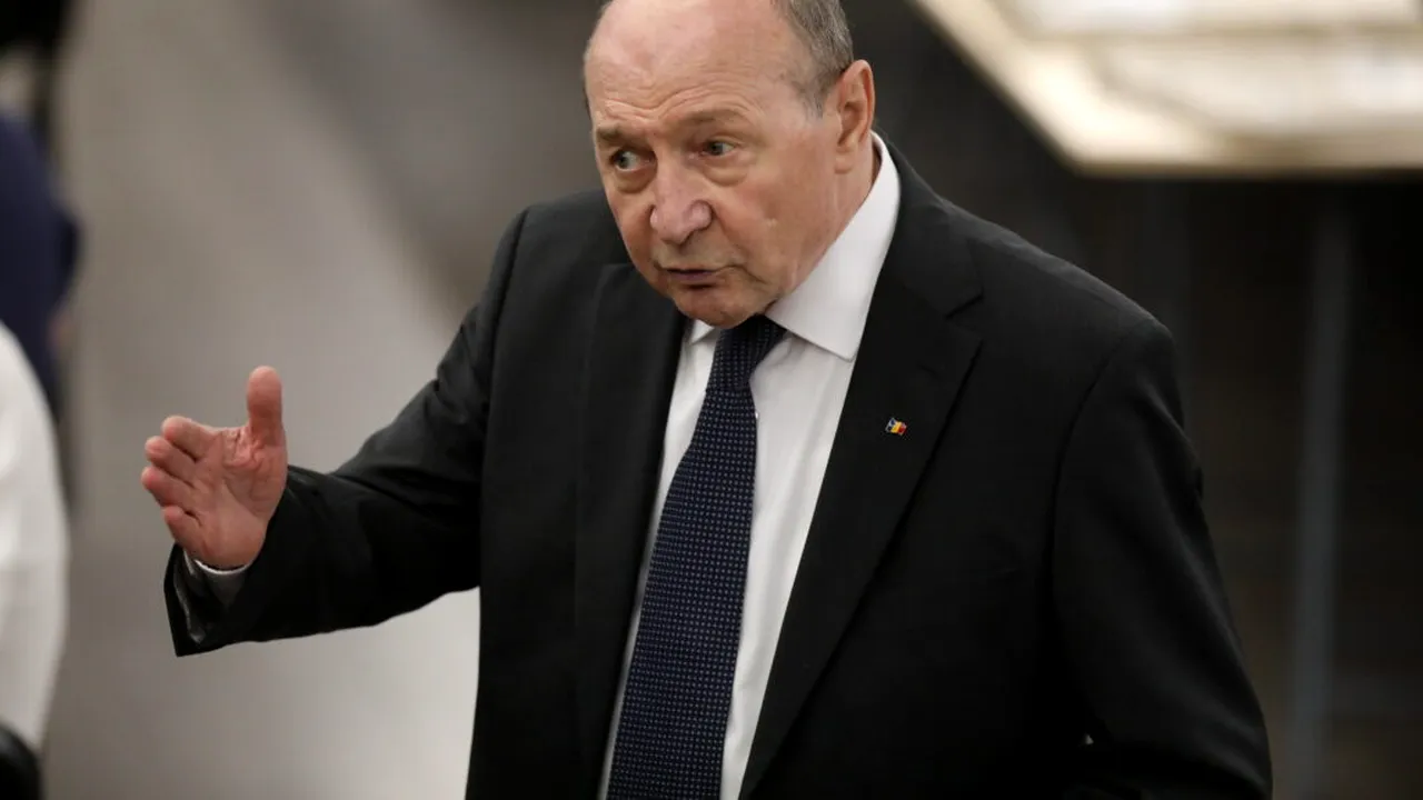 „Mai vedem la toamnă!”. Traian Băsescu acuză lipsa unui consens pentru formarea unui guvern legitim
