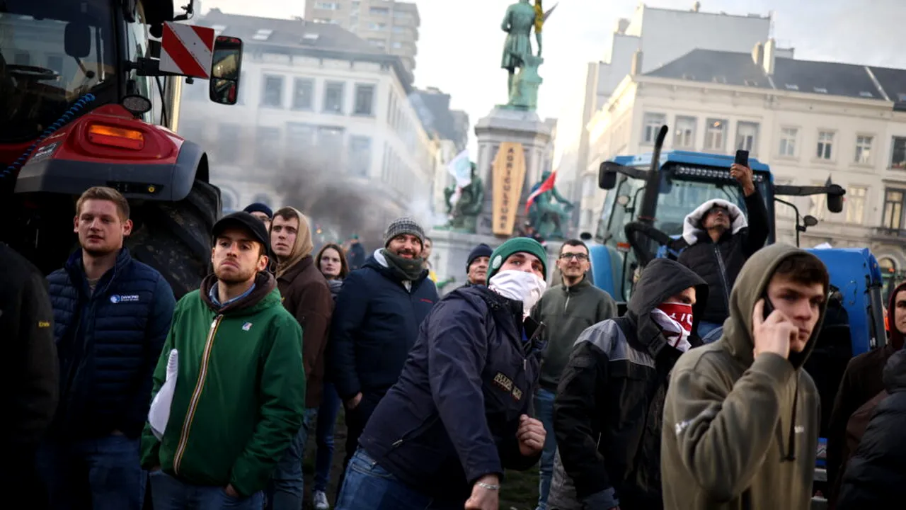 Guvernul francez cere armistițiu de Crăciun în protestele fermierilor