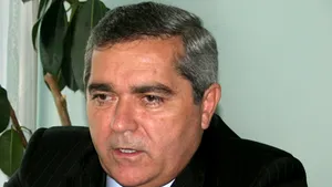 Gheorghe Barbu a depus jurământul în funcţia de secretar general al Camerei Deputaţilor