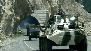 Rusia îşi retrage trupele de geniu din Abhazia