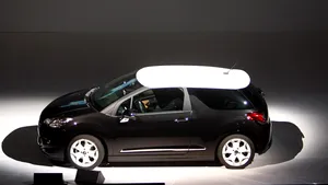 Noul Citroen DS3, disponibil în România. Vezi aici preţuri, dotări şi detalii tehnice