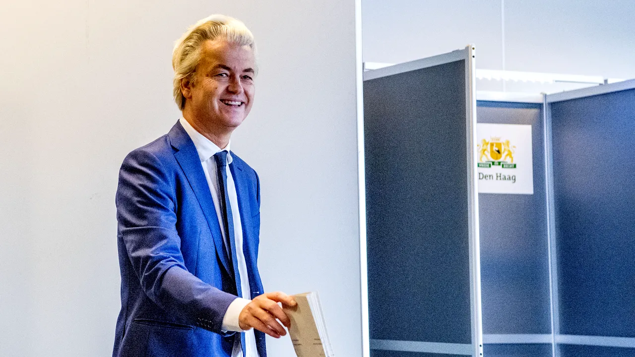 Două persoane acuzate că au îndemnat la uciderea liderului olandez de extremă dreapta Geert Wilders