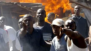 Peste 300 de morţi în violenţele postelectorale din Kenya