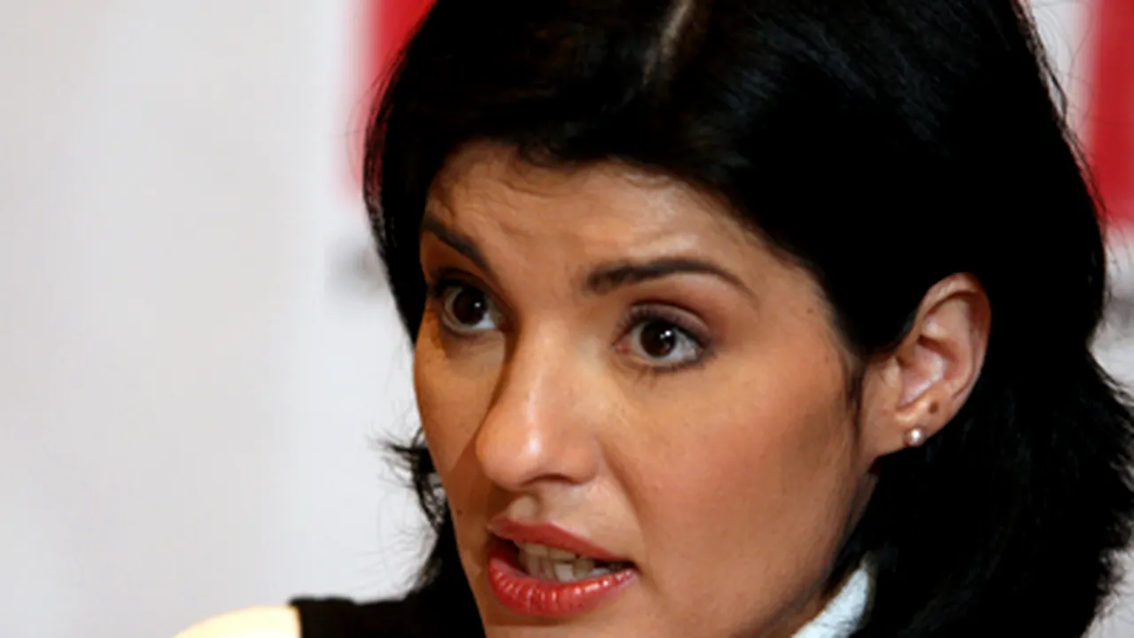 Lavinia Şandru neagă că soţul ei a fost ridicat de procurorii DNA