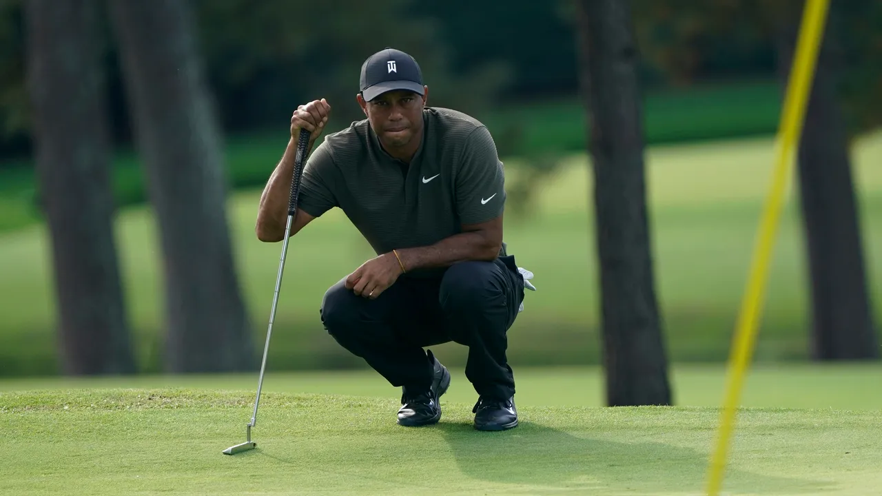 Înapoi unde a început legenda: Tiger Woods îşi apără titlul la turneul de golf Masters Augusta National