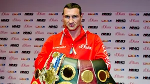 Vladimir Klitschko pierde centurile WBA, IBF şi WBO. Pugilistul ucrainean, învins de britanicul Tyson Fury - FOTO, VIDEO