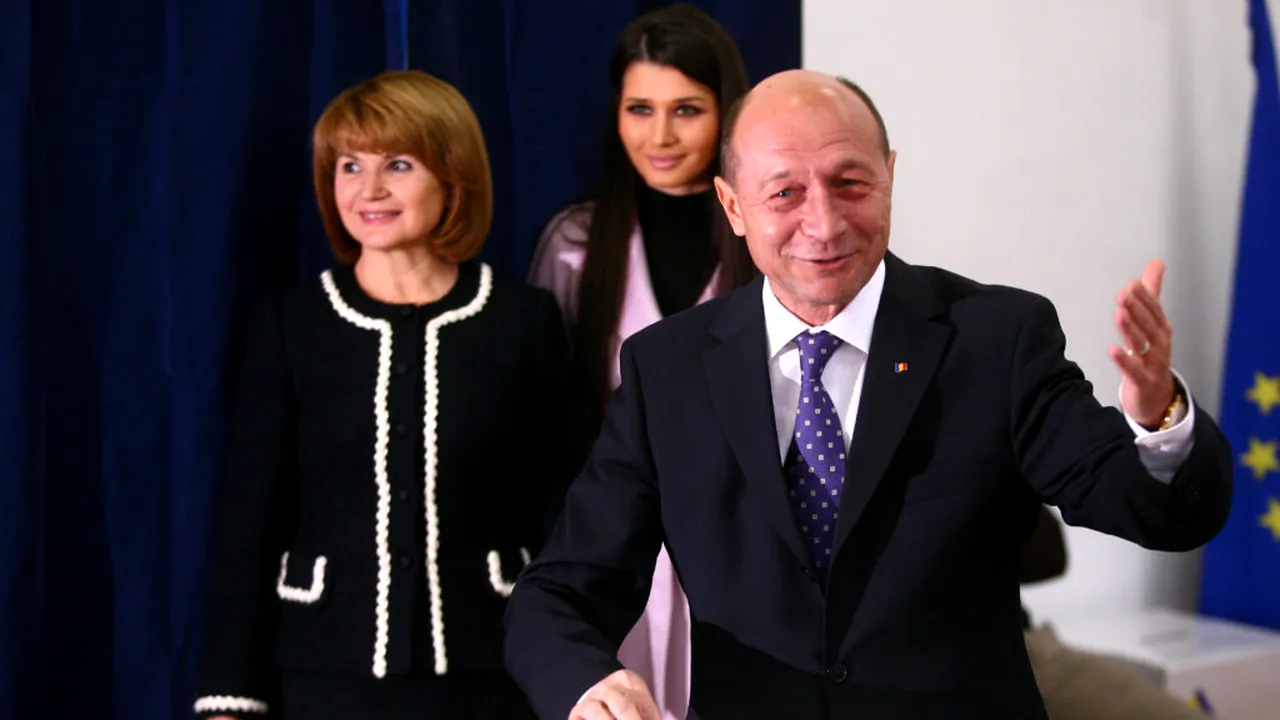 Traian Băsescu: „E o copilărie să desemnezi un premier neangajat politic”. Ce spune fostul președinte despre formarea unei noi majorități