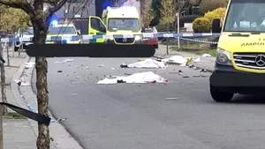 Şase persoane au murit după ce o maşină a intrat în mulţime în Belgia