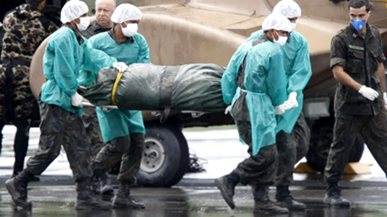 Trupurile a 41 de persoane din avionul Airbus au fost recuperate până în prezent