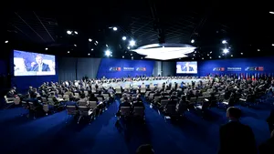 Final de summit NATO la Varşovia. Europa de Est, centrul manevrelor tactice în concurenţa dintre NATO şi Rusia - Analiză de politică externă 