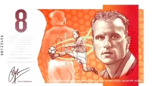 Legendarul Dennis Bergkamp, pus pe o bancnotă cu gestul tehnic făcut la un gol înscris Argentinei