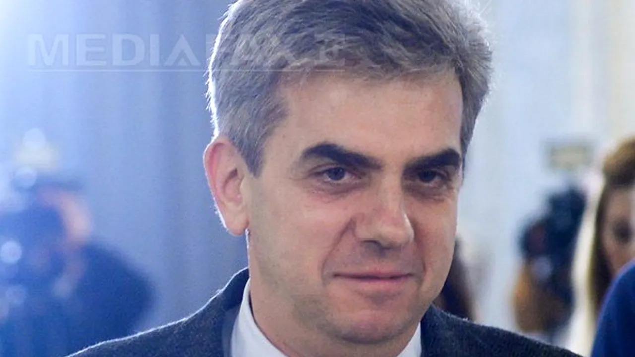 Eugen Nicolăescu, noul lider al deputaţilor PNL. Ludovic Orban pierde la un vot diferenţă