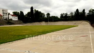 REPORTAJ: Velodromul Dinamo, sigurul din ţară, este în moarte clinică, dar salvează vieţi - VIDEO, GALERIE FOTO