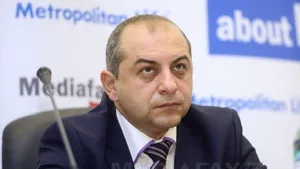 CONFERINŢA MEDIAFAX - Cârstoiu: Refuzul vaccinării la naştere este un fenomen care ia amploare