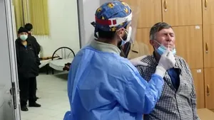 Adăpost de vremea geroasă şi test pentru COVID-19, în centrele speciale ale Primăriei din Iaşi