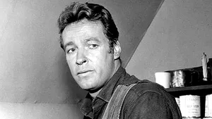 Russell Johnson, profesorul din sitcomul 